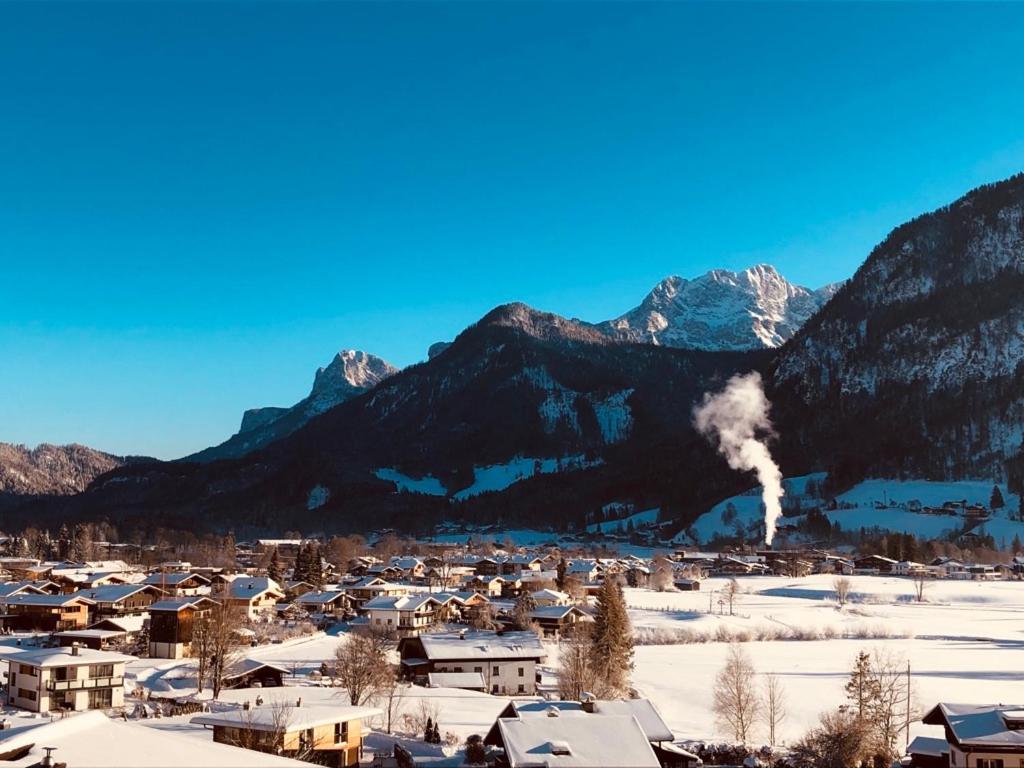 Das Panoramablick Lofer Esterno foto